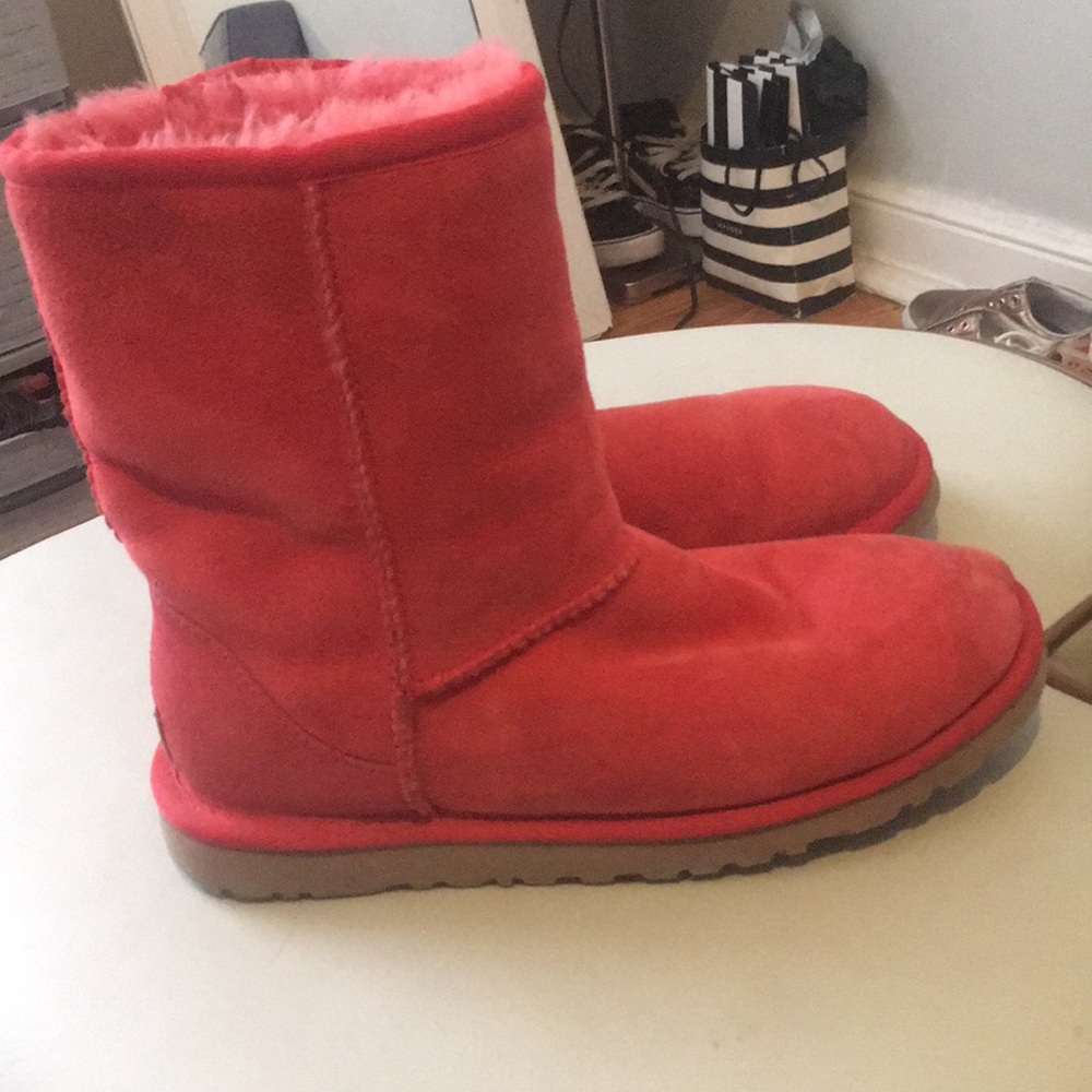 Red Classic Uggs